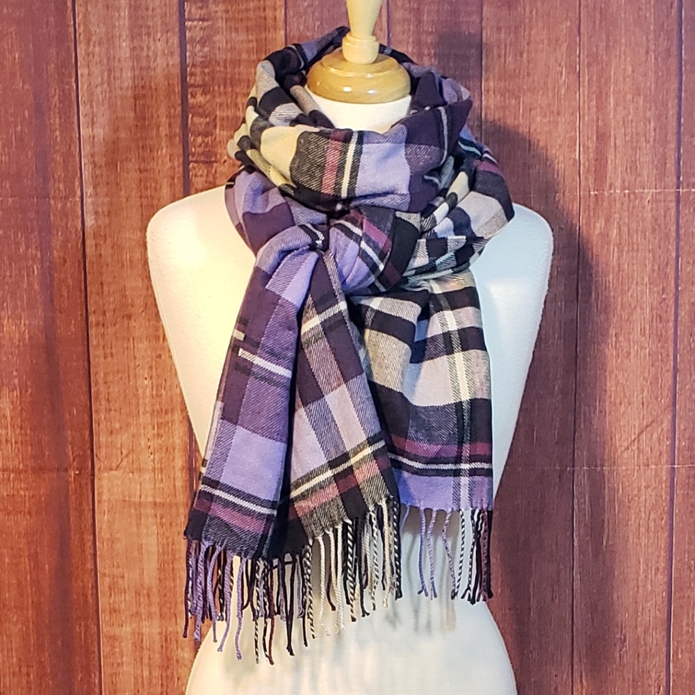 GAP Scarf